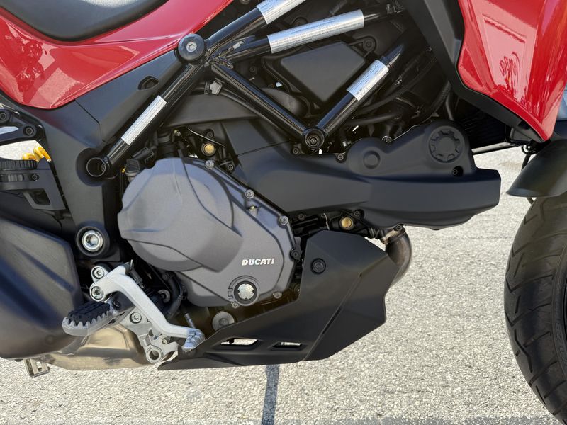 2024 Ducati  Multistrada V2 S