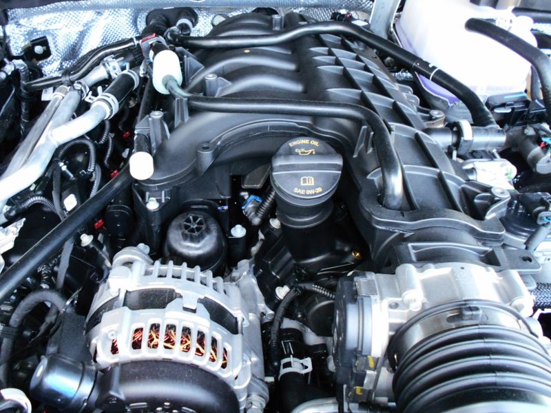 2025 Jeep Gladiator High Tide 4x4Image 5