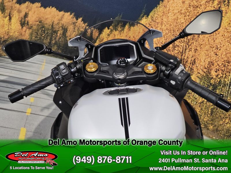 New 2025 Kawasaki NINJA ZX-4RR ABS Image 13