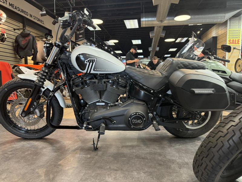 Used 2021 Harley-Davidson SOFTAIL STREET BOB 114 Image 7