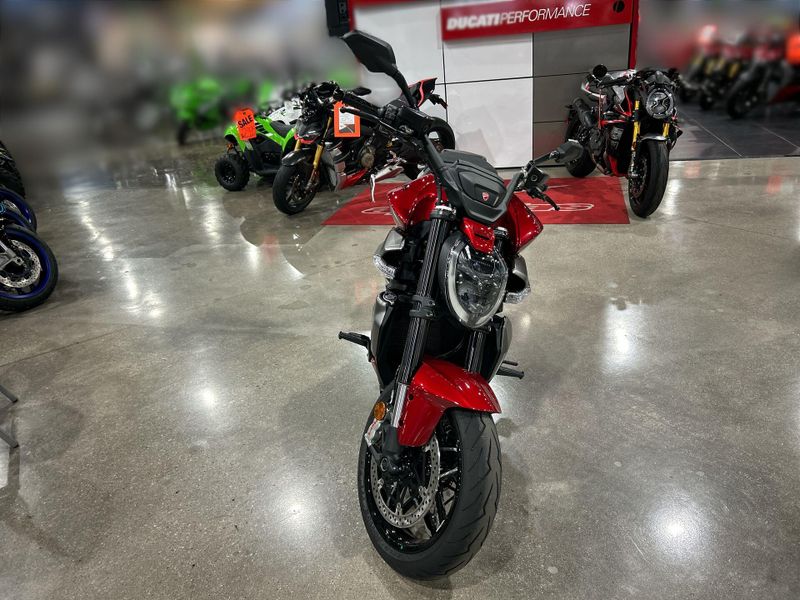 New 2026 Ducati XDIAVEL V4 Image 23