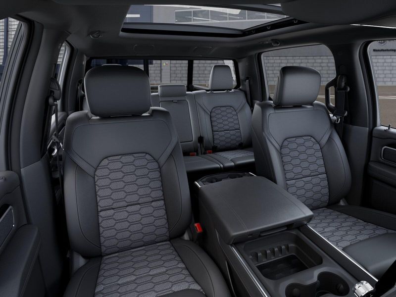 New 2027 RAM 1500 Big Horn Crew Cab 4x4 5'7' Box
