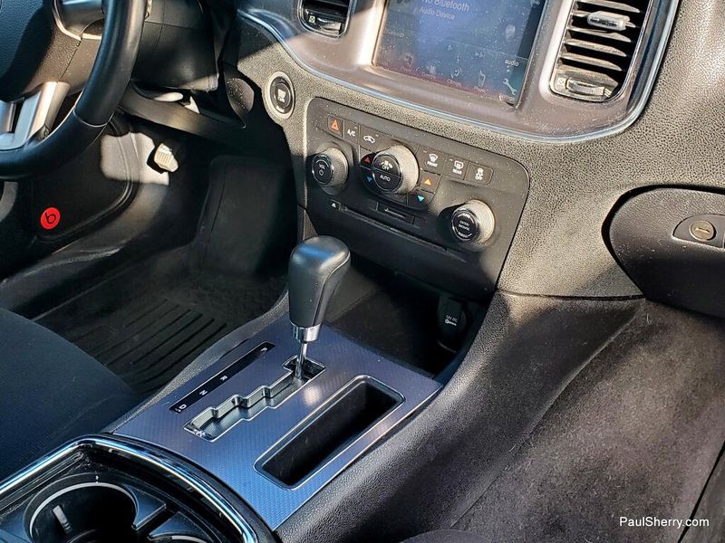 2014 Dodge Charger R/T photo 3