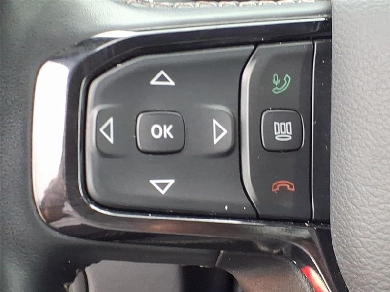 Used 2023 RAM 1500 LimitedImage 18