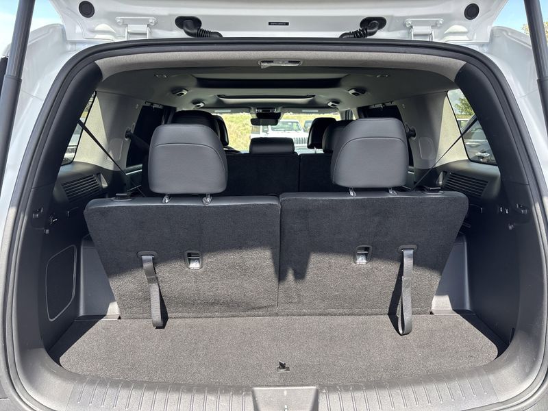 Used 2024 Hyundai Santa Fe LimitedImage 11