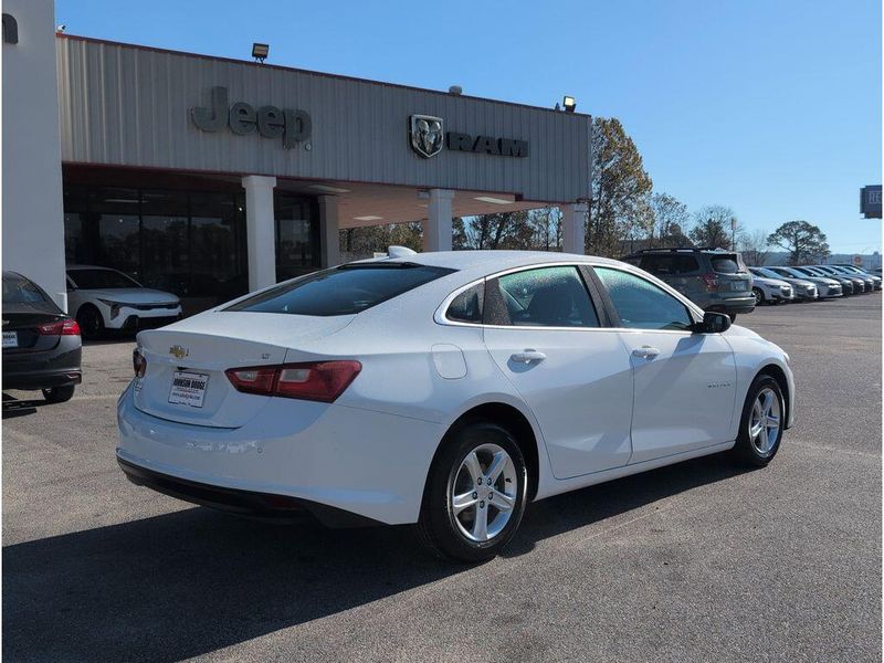 Used 2024 Chevrolet Malibu LTImage 5
