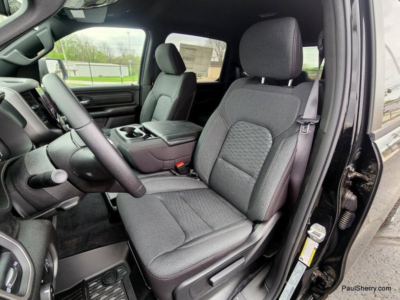 New 2026 RAM 1500 Warlock Crew Cab 4x4 5'7' Box