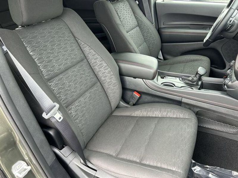 New 2026 Dodge Durango Gt Awd Hemi V8Image 11
