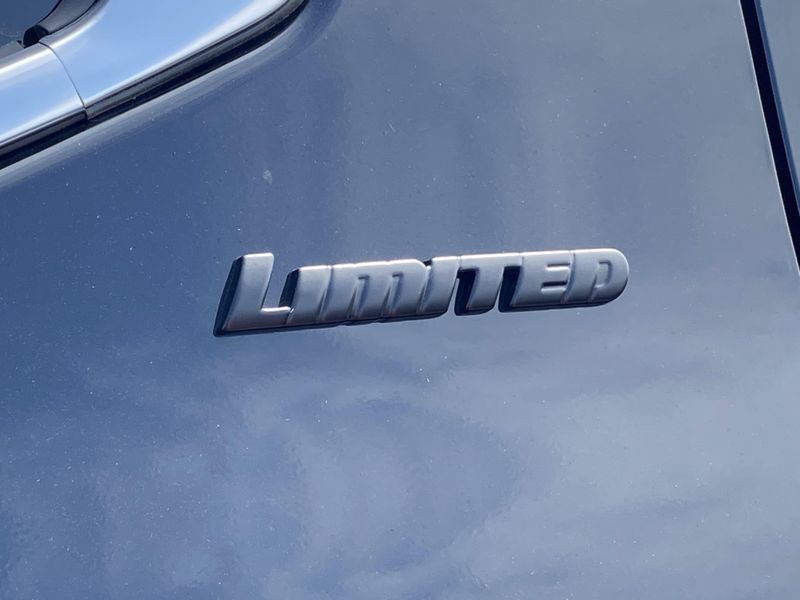 2024 Toyota Tundra LimitedImage 4
