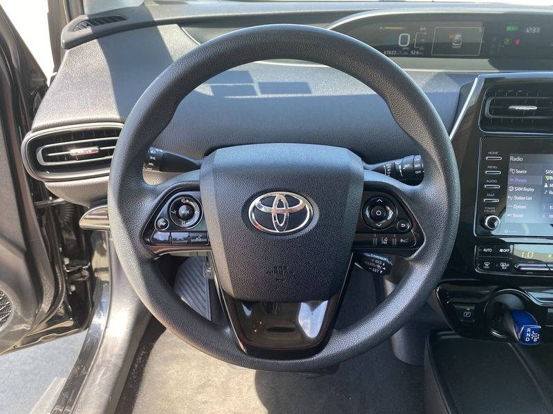 2021 Toyota Prius LEImage 23