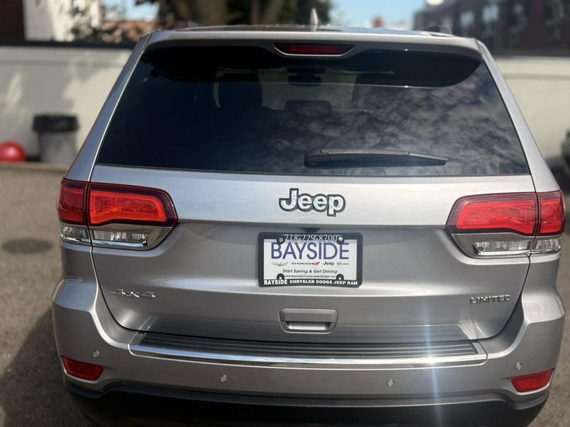 2021 Jeep Grand Cherokee Limited photo 5