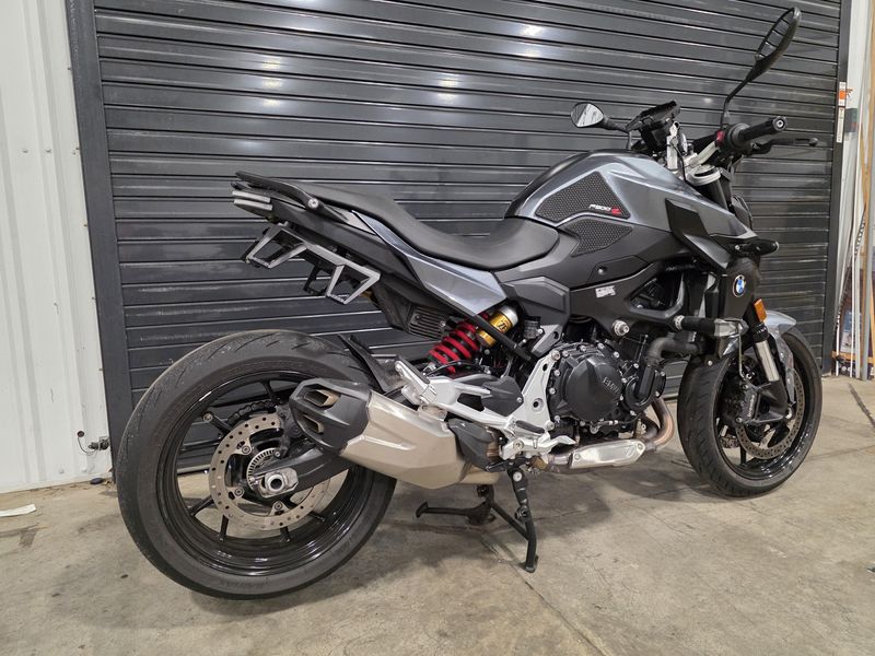 2022 BMW F 900 R