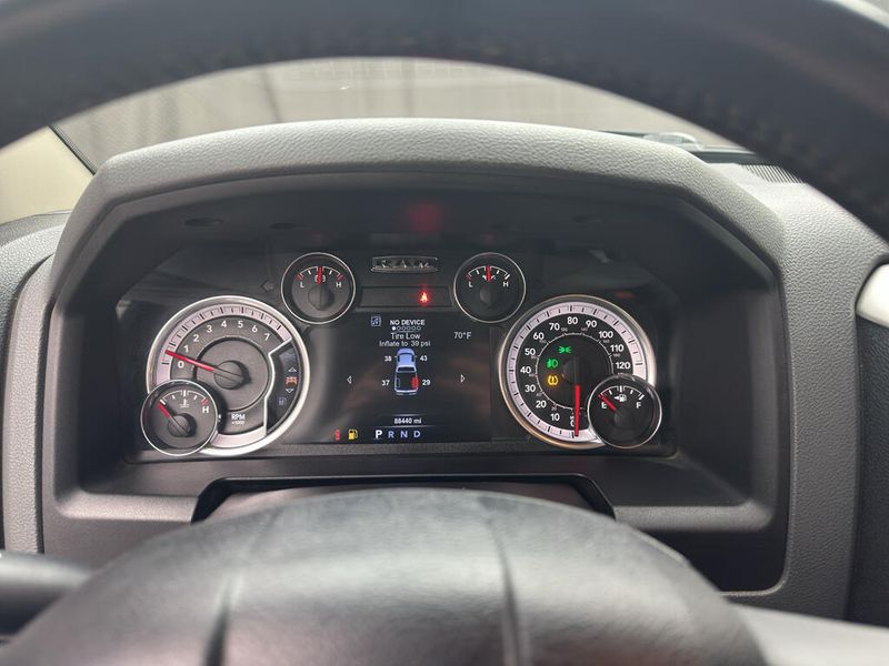 Used 2017 RAM 1500 Big HornImage 5