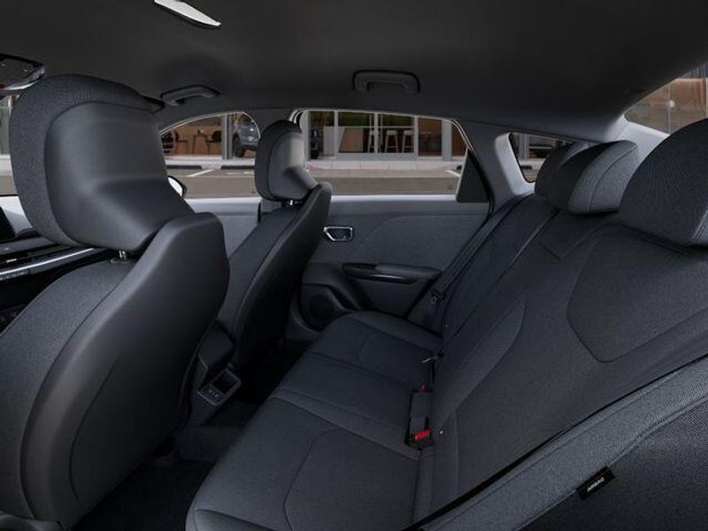 New 2026 Kia K4 LXSImage 19