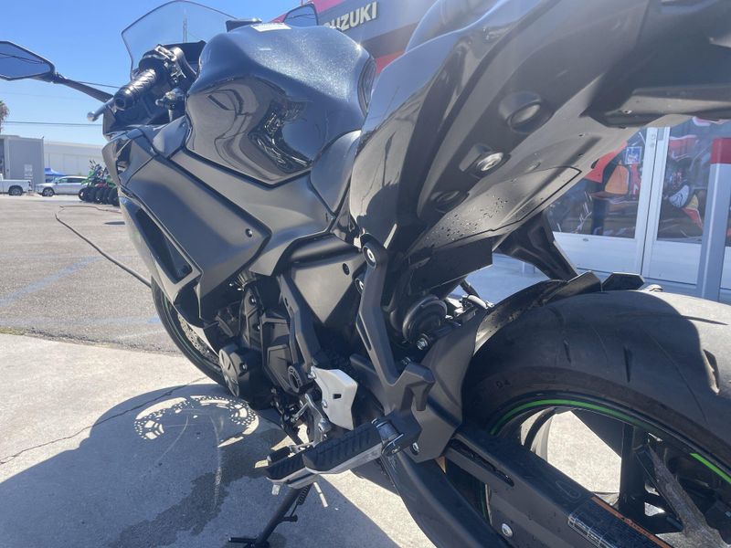 Used 2025 Kawasaki NINJA 650 Image 20
