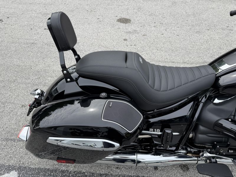 2022 BMW R 18 B