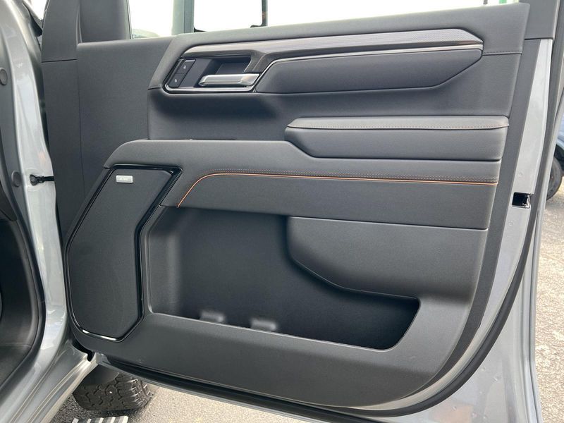 2026 Gmc Sierra HD AT4 photo 17
