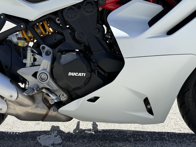 2021 Ducati SuperSport 950 S