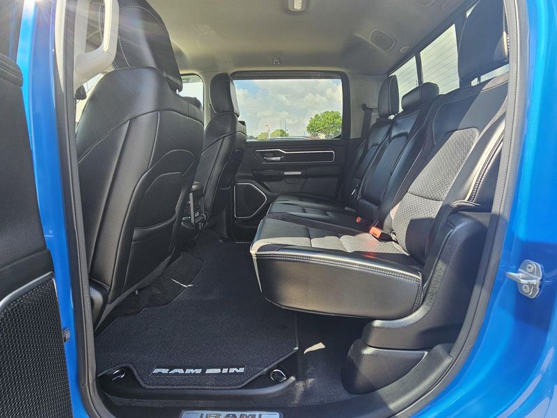 2022 RAM 1500 LaramieImage 11