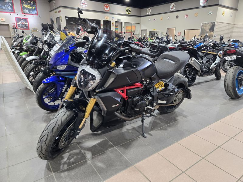 USED 2020 DUCATI DIAVEL 1260 Image 3