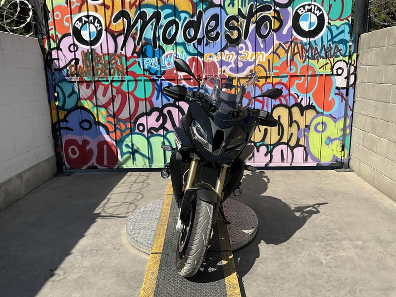 New 2026 BMW S 1000 XR Image 8