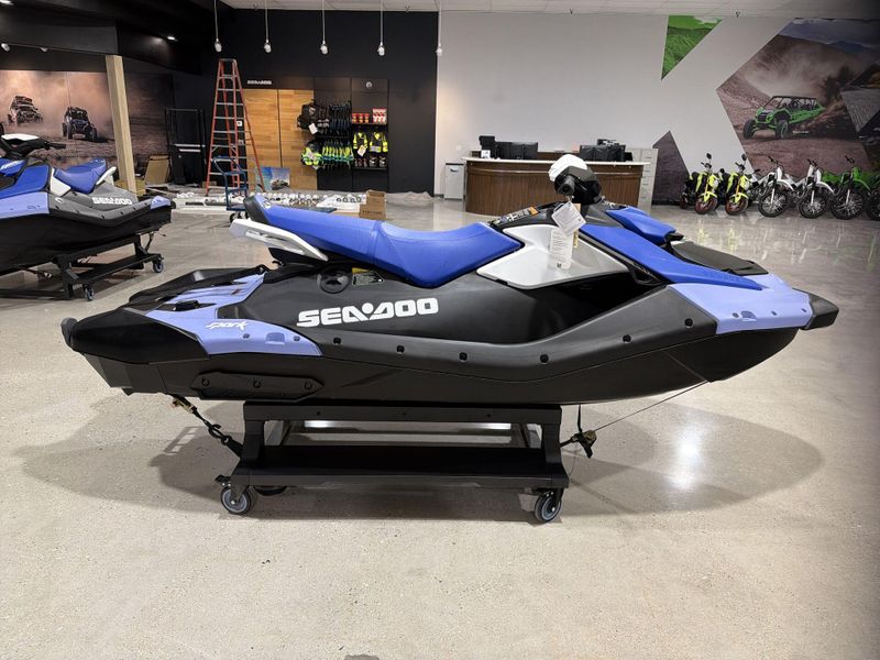 New 2026 Sea-Doo SPARK FOR 3 CONVENIENCE PACKAGE Image 10