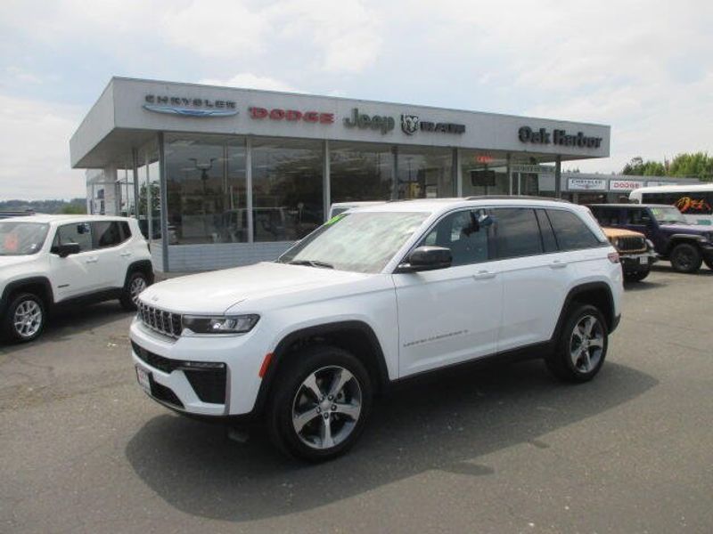 New 2026 Jeep Grand Cherokee Limited 4x4Image 30