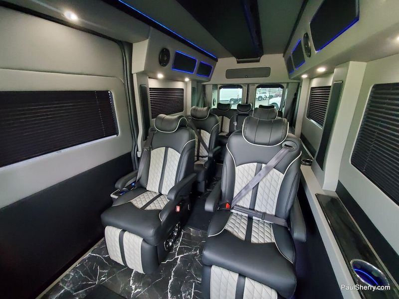 2024 RAM Promaster 3500 Slt+ Window Van High Roof 159