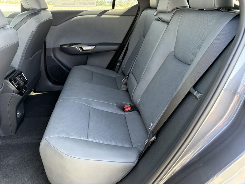 New 2026 Lexus RZ 350eImage 27