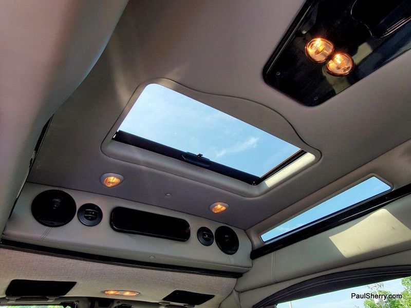 2024 Chevrolet Express Cargo Image 5