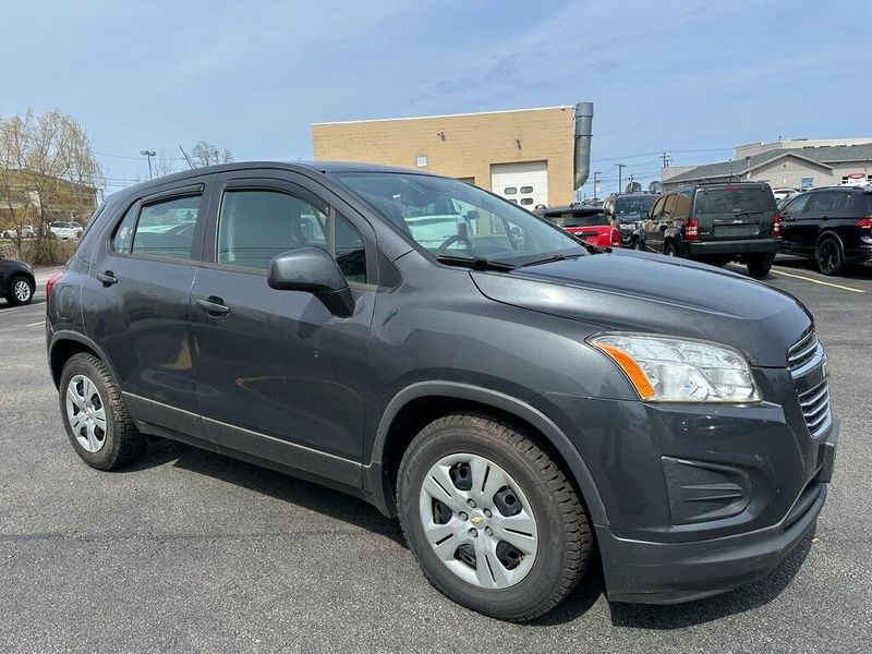 2016 Chevrolet Trax LSImage 1