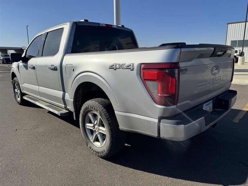 2024 Ford F-150 XLT photo 3