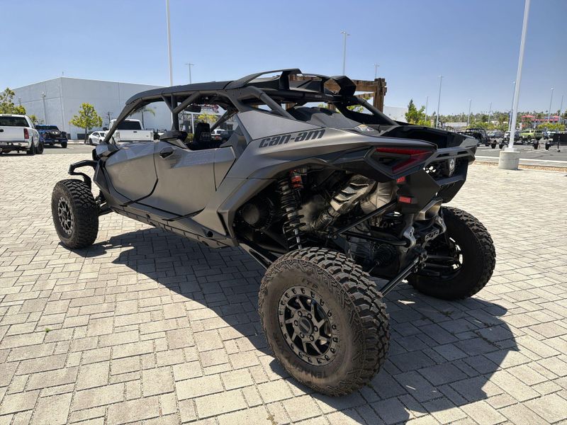 New 2026 Can-Am MAVERICK R MAX X RS WITH SMART-SHOX 999T DCT Image 15