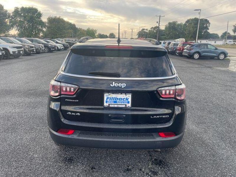 2022 Jeep Compass Limited photo 4