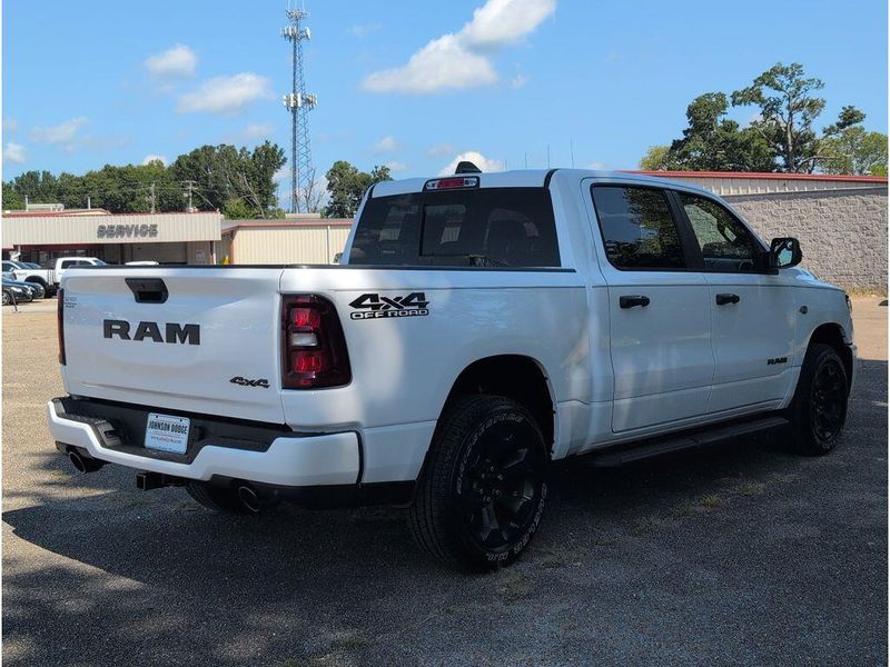 New 2026 RAM 1500 Express Crew Cab 4x4 5
