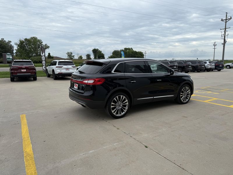 Used 2016 Lincoln MKX ReserveImage 33