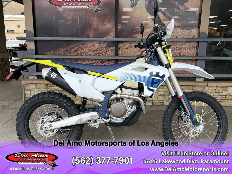 2024 HUSQVARNA FE 350S  in a WHITE exterior color. Del Amo Motorsports of Los Angeles (562) 262-9181 delamomotorsports.com 