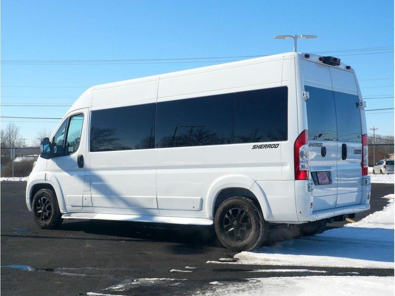 2024 RAM Promaster 2500 Slt+ Window Van High Roof 159