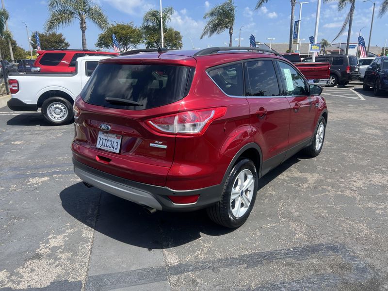 2016 Ford Escape SEImage 3
