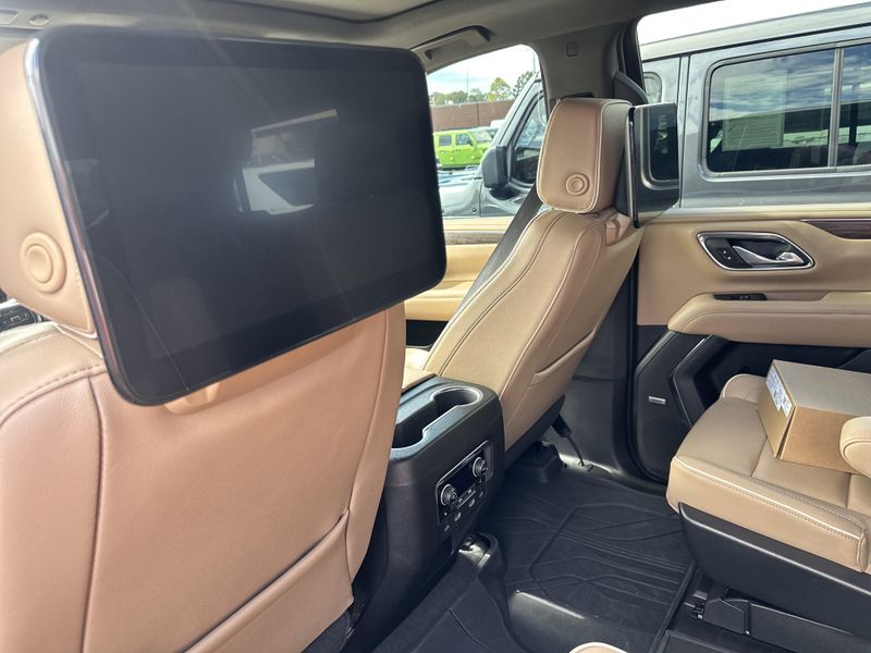 Used 2023 Chevrolet Tahoe PremierImage 18