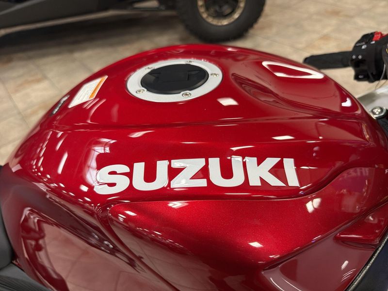 New 2027 Suzuki GSX-R750 Image 26