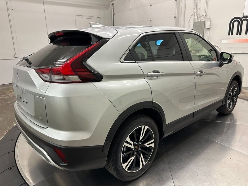 2024 Mitsubishi Eclipse Cross SEImage 10