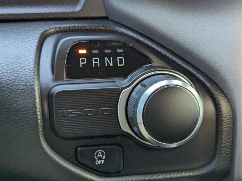 2023 RAM 1500 Big Horn Crew Cab 4x2 5