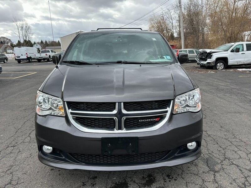 2019 Dodge Grand Caravan SXTImage 10