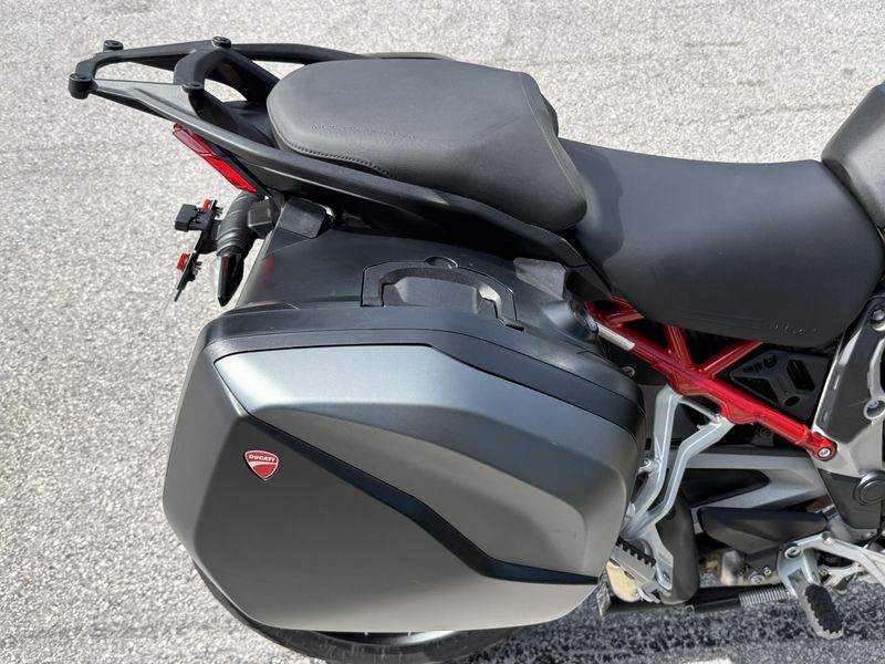 2022 Ducati Ducati Multistrada V4 S Travel + Radar Spoked Wheels