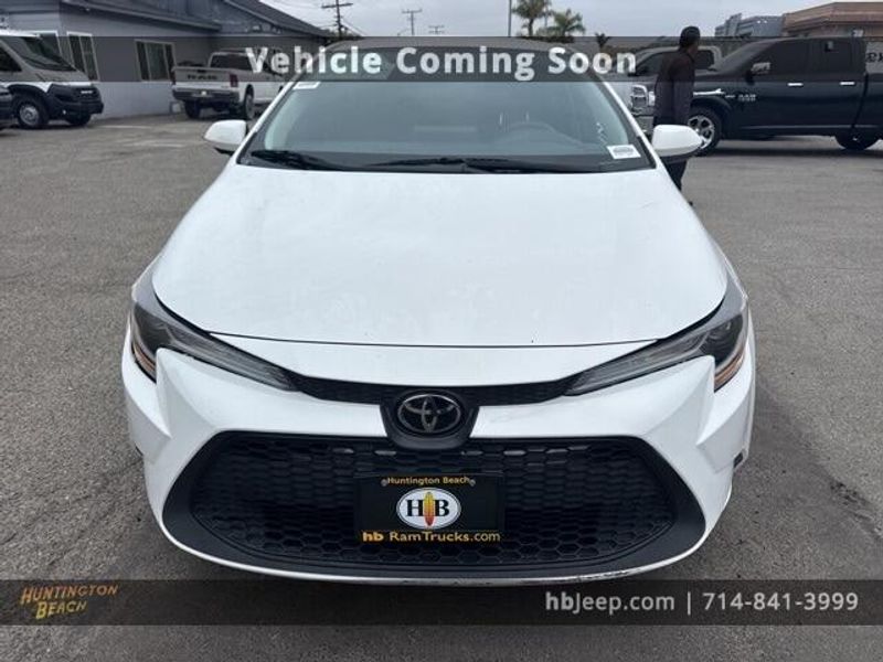 2021 Toyota Corolla LEImage 2