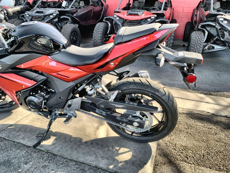 New 2025 Suzuki GSX250R ABS Image 10