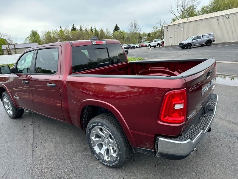 2025 RAM 1500 Big Horn Crew Cab 4x4 5