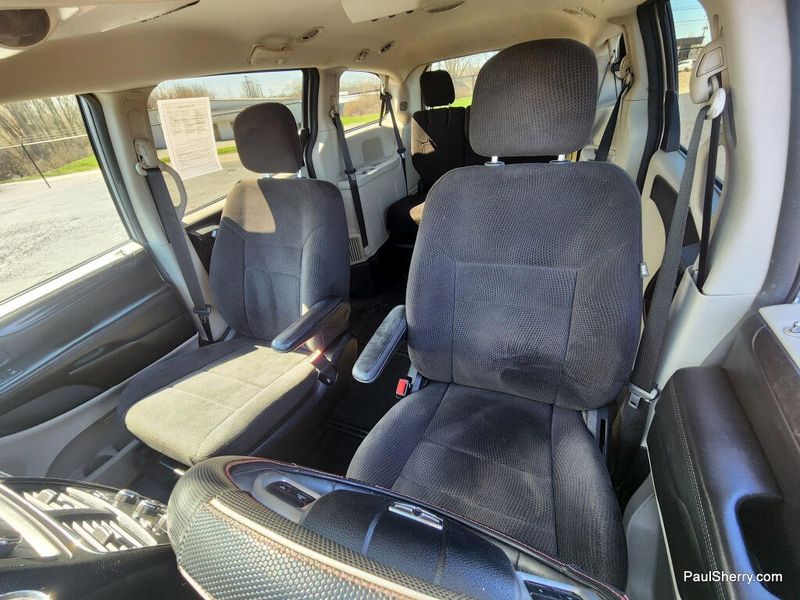 Used 2013 Dodge Grand Caravan SXT