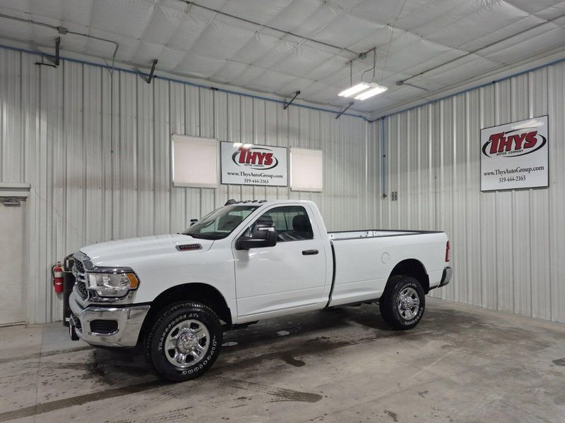 2024 RAM 2500 Tradesman Regular Cab 4x4 8